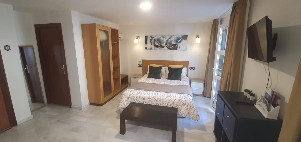 Fan Flat Carreteria Apartment Malaga Luaran gambar