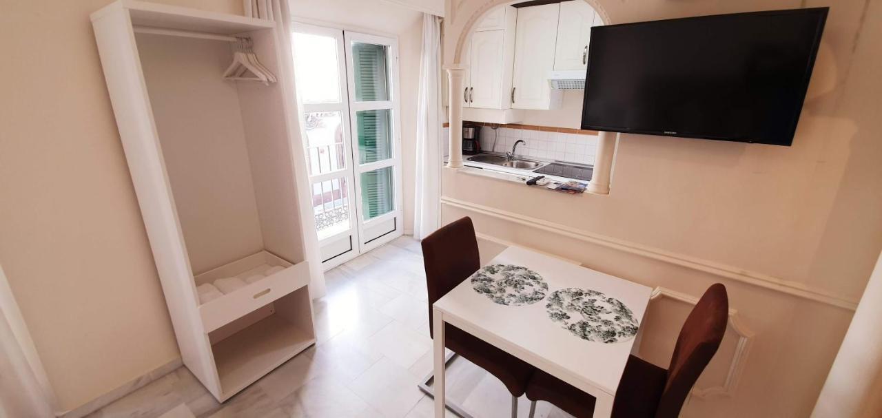 Fan Flat Carreteria Apartment Malaga Luaran gambar